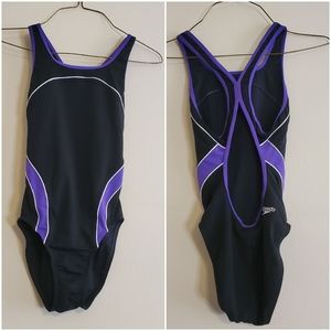 Speedo bathing suit D2